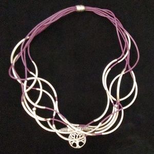NWOT Tree of Life necklace